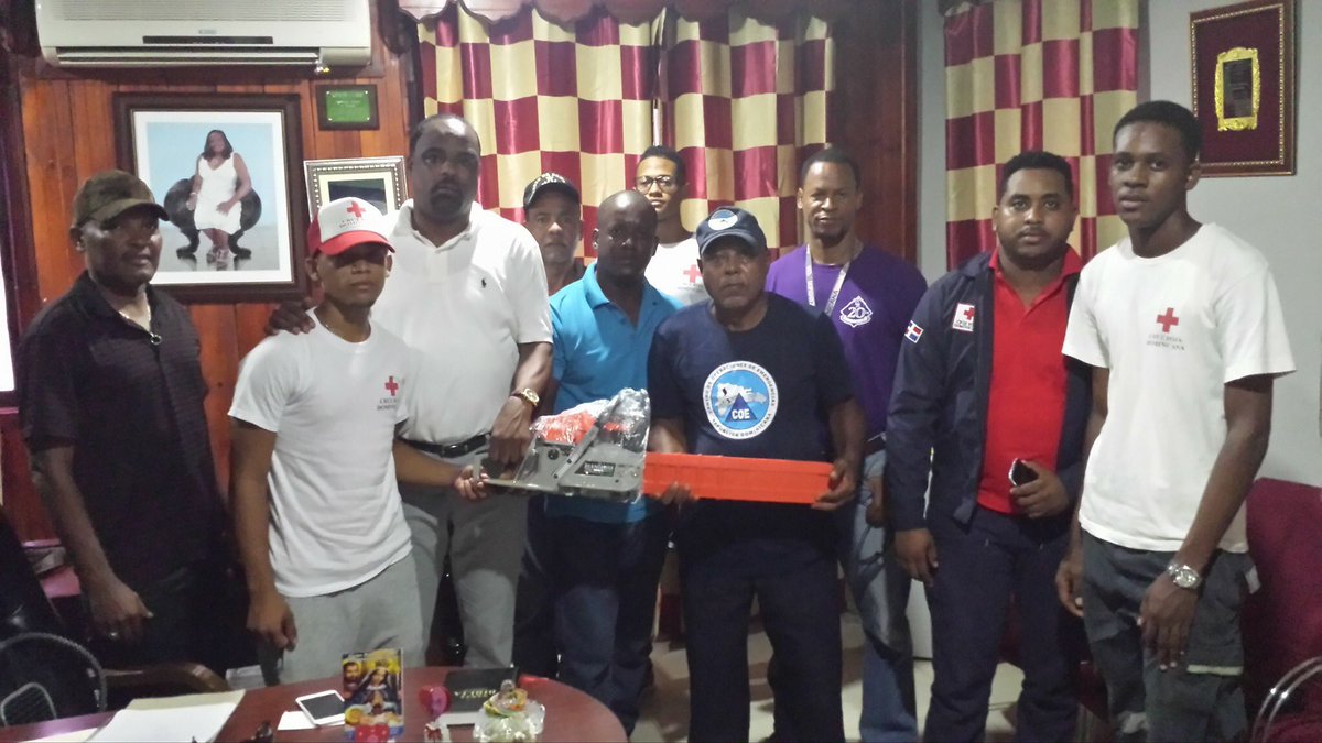SindicoCocolo's tweet photo. Junto a los organismos de seguridad @COE_RD @DefensaCivilRD etc. Reunión de prevención de desastre en la Alcaldía de Quisqueya #Cocolo https://t.co/PlNTZWNx32