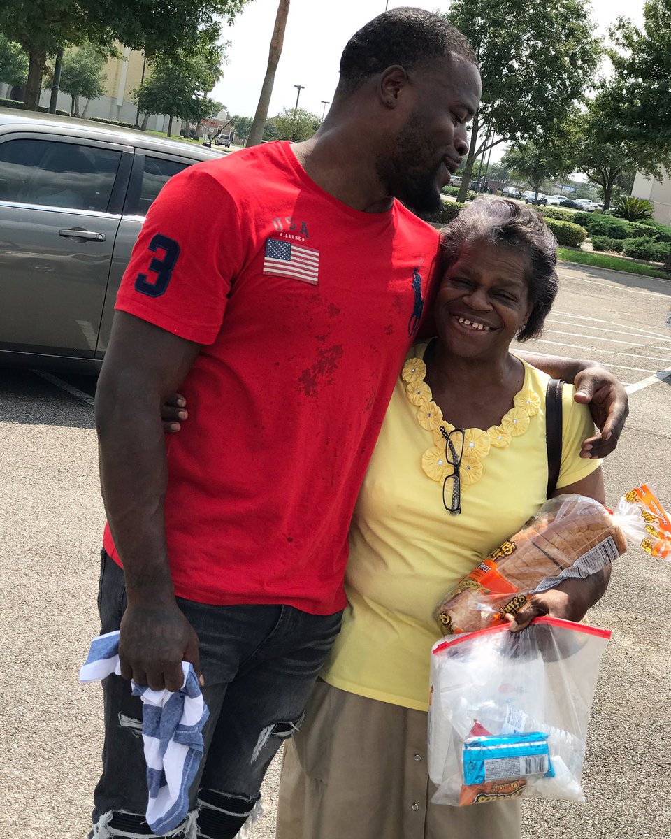 Cmike33's tweet photo. My city bring comfort to my life ...Beaumont we still blessed ... let's come together and be a blessing to others...#409 https://t.co/B3Mk15WxBv