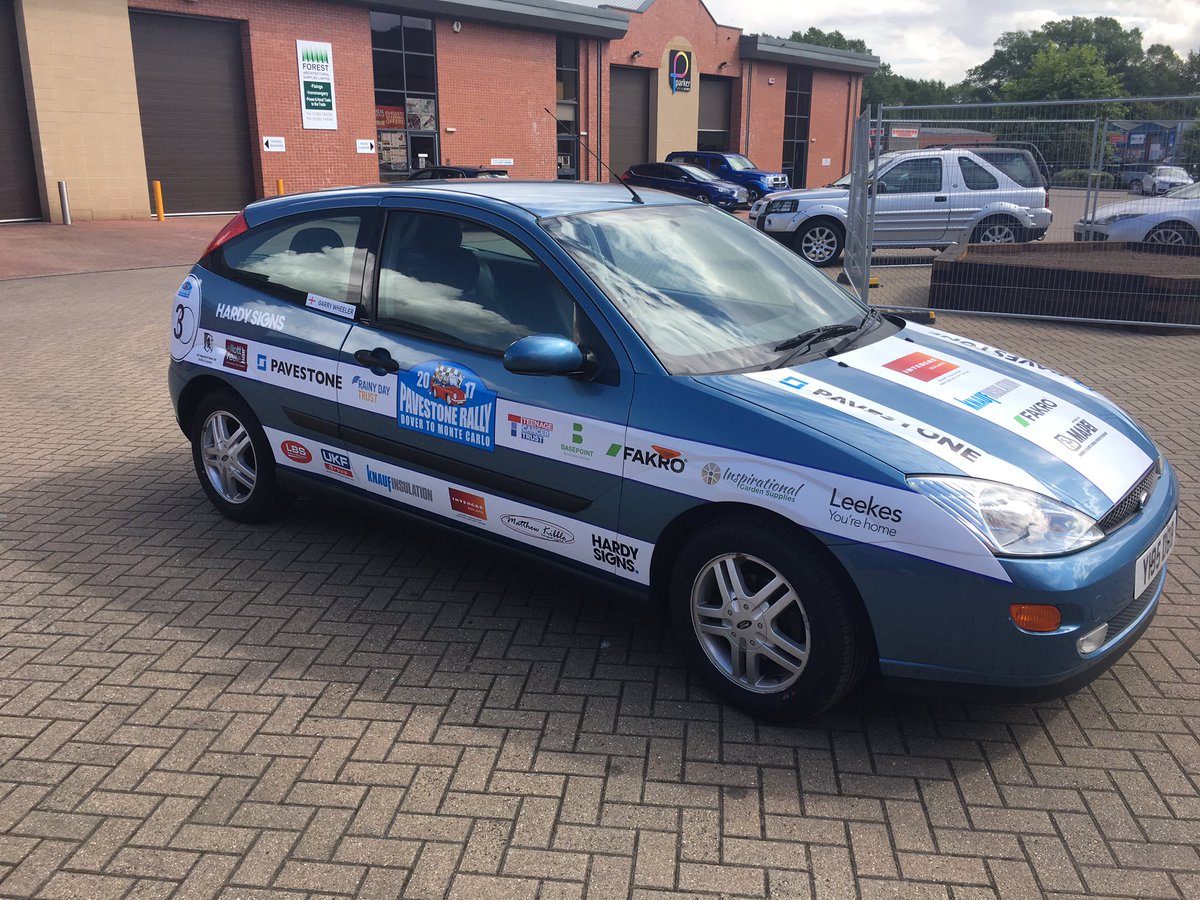 Pavestone's tweet photo. Pavestone Car No3 by @HardySignsLtd #pavestonerally @FrankKeyltd @rgp1926 @mahoneysdiy @BBS_Dorset @TweetSydenhams https://t.co/YO0qSRJU3y