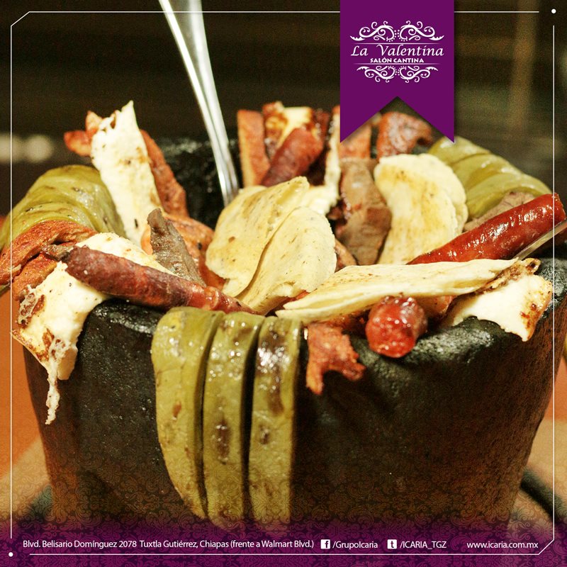 ICARIA_TGZ's tweet photo. ¿Hambre?
🍖Prueba nuestros deliciosos molcajetes. Perfectos para disfrutar entre amigos. https://t.co/IGcUDF8QPF