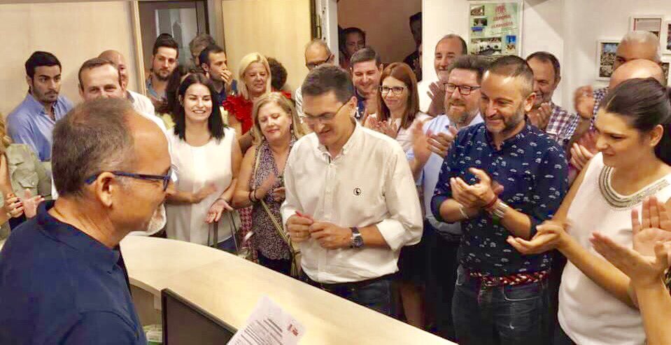sanchezteruel's tweet photo. Hoy hemos presentado nuestra candidatura, una decisión colectiva para seguir construyendo #ElPSOEqueNosUne https://t.co/C9iImKE3aS