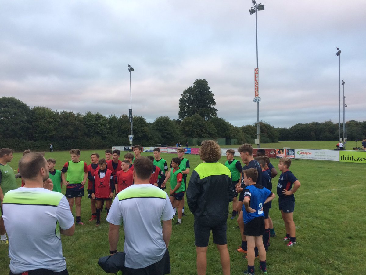 SarriesRugbyDev's tweet photo. Thanks to @AylesfordBulls U13s tonight for demoing some Adaptive Games for @KentRugby pathway coaches  #CPD #games #saracensway https://t.co/iFfynKjf9x
