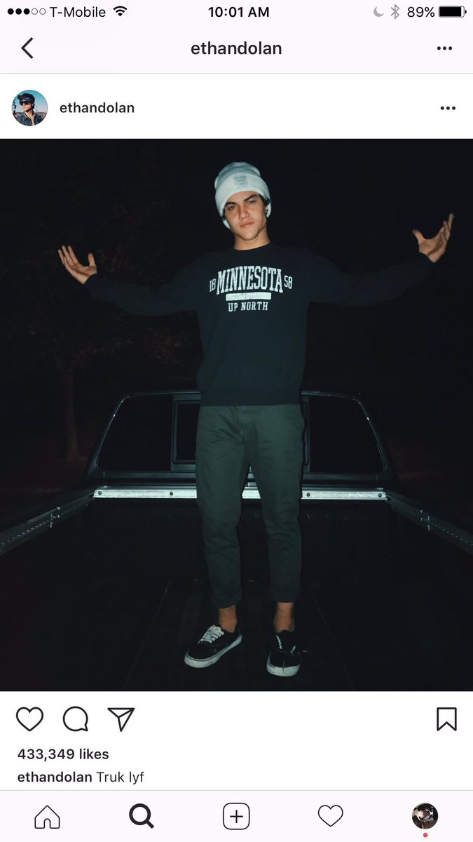 dolantwigs's tweet photo. prolly my fav pic of eteeweetee, 1.) bc he's hot like always 2.) bc in from minnesota and it just makes me really happy😚❤️ https://t.co/mng4nD7w91