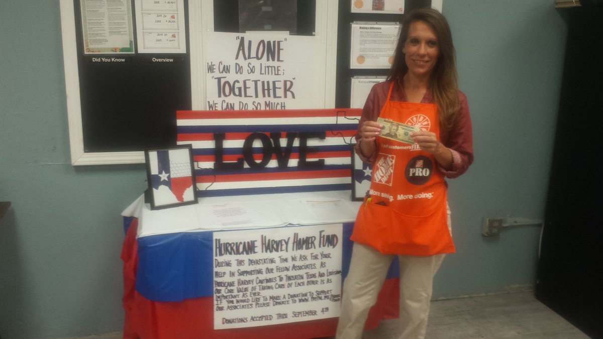 Brent20X20's tweet photo. @durfee_sheri with a wonderful donation to #MW4TEXAS @HDLutz @AsalazarHD2010 https://t.co/LTUbTM2SrX