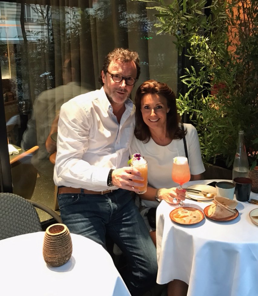 PRougereau's tweet photo. Soirée Anniversaire de ma chérie 🍾🥂🎂@shirvancafemetisse @akrameb #akramepower #toujoursautop 👏💪#lavieestdouceetbelle #amour https://t.co/AOMzcuev6P