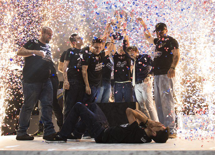 China será o primeiro destino fora do país na vida de 4LaN: "Muita vontade": glo.bo/2ezgVr0 #eSporTV #LoL