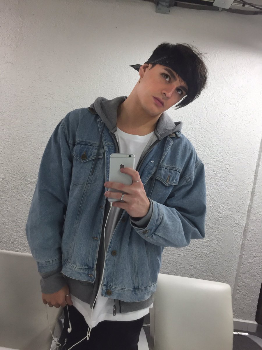 AndrewLarranaga's tweet photo. ✌🏻 https://t.co/8jnfGXK3lk
