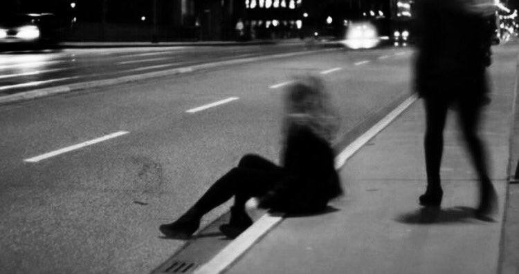 chlobro🌞 tweet media