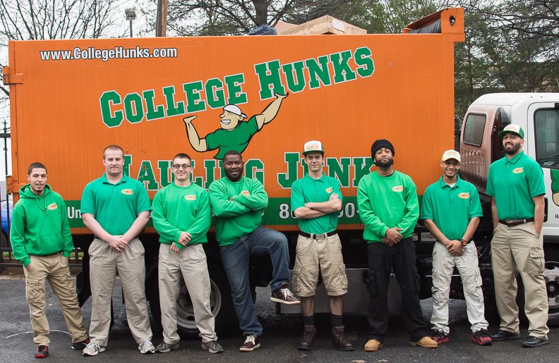 College Hunks VA tweet media