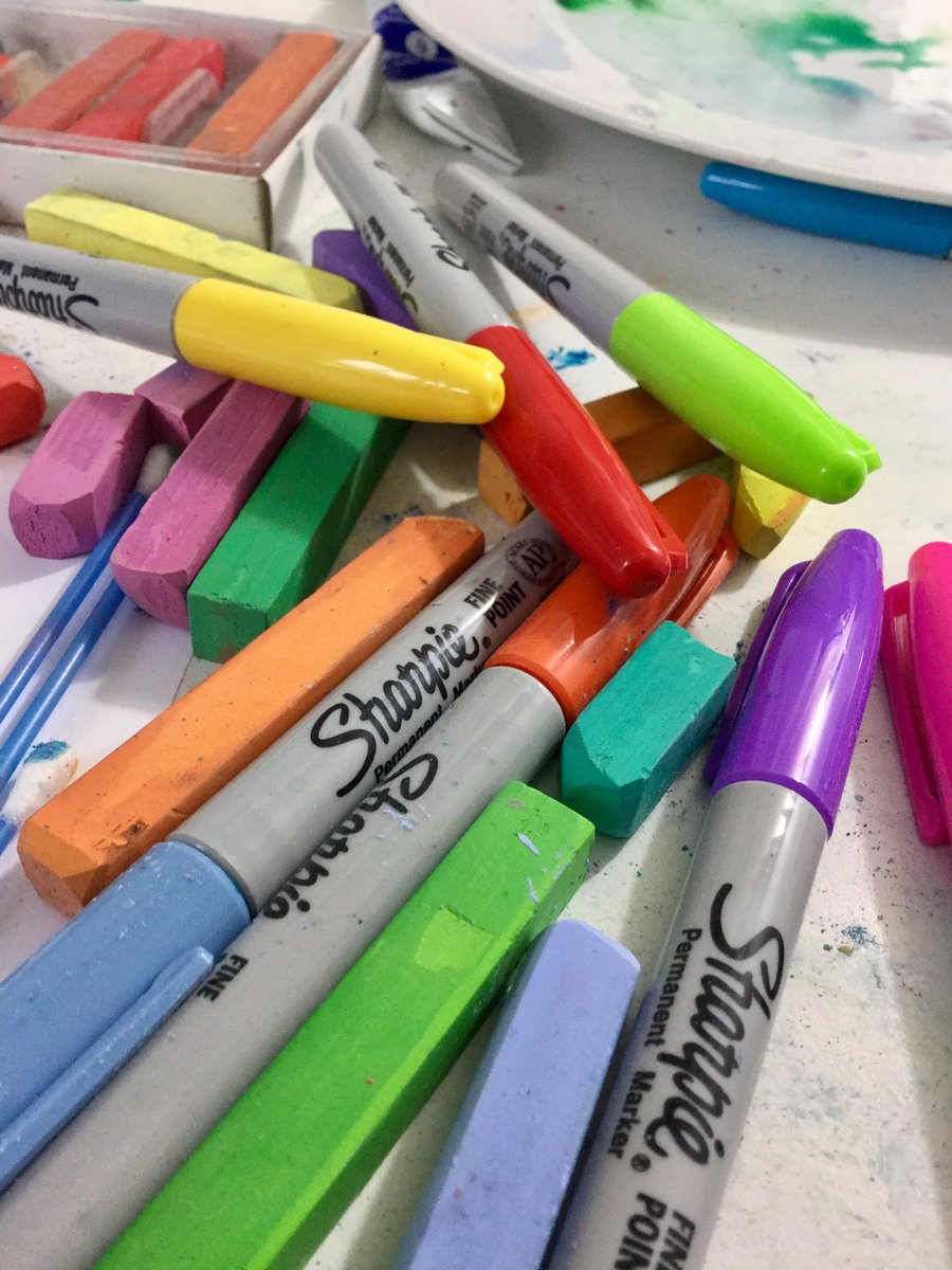 Eleven50GD's tweet photo. Working on new #designs &amp; getting ready for a return to the hotshop! #irish #handmade #craft #glass #colour #startup #sharpie #pastels https://t.co/7BEz5LqLXp