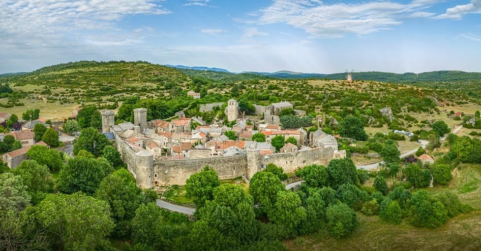 MarkDFink's tweet image. Here's the photo, to save you a trip to Instagram. 😉 #France #Couvertoirade #walledvillage #aerial #DJI