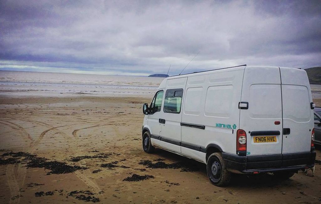 Vansession's tweet photo. T#vansession ( #📷 @justruss_ via @latermedia ) https://t.co/rYojw3JtCy