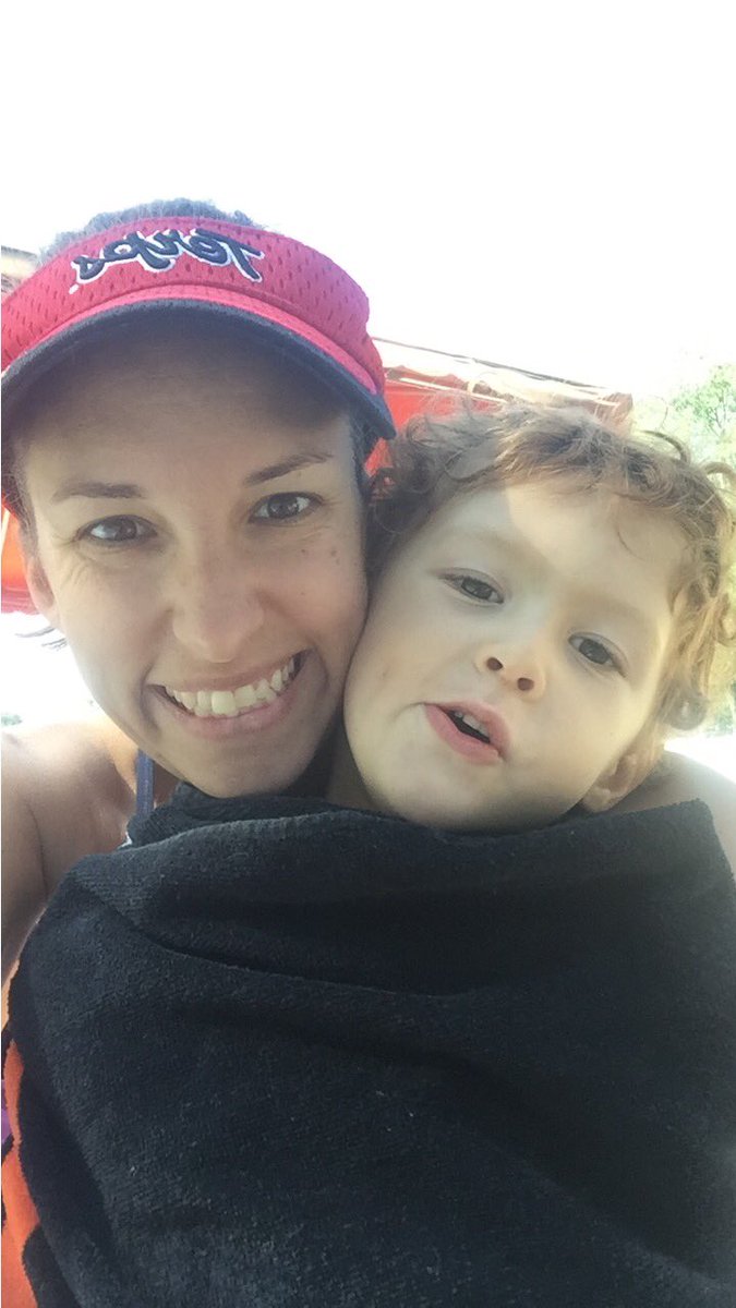 AbGreer's tweet photo. So long, sweet summer #LastPoolDay #LaborDay #Terps https://t.co/7dlCJ2N1zP