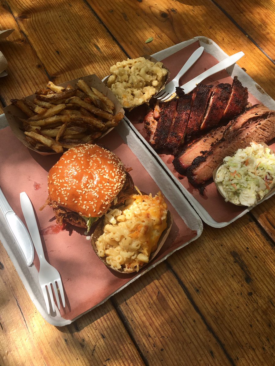 ahawntweets's tweet photo. The place to be this #LaborDay2017... @HorseThiefBBQ in @HistoricCore's @GrandCentralMkt. Some of the best 'cue around 🇺🇸🇺🇸🇺🇸 https://t.co/iGs7voLadK