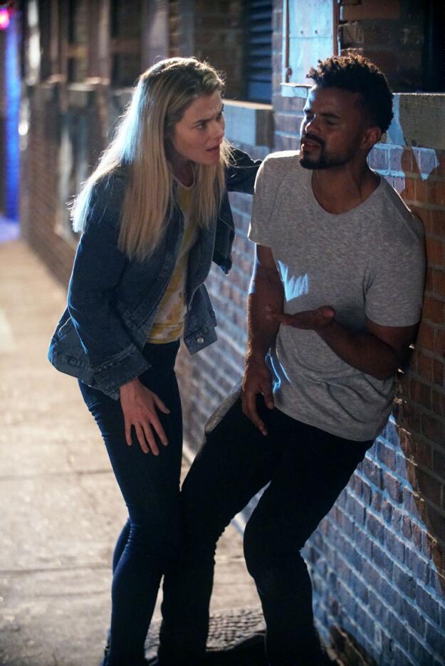 TheAvengersIndo's tweet photo. Update foto syuting @_Rachael_Taylor #TrishWalker & @ekadarville #MalcolmDucasse dari @Marvel @JessicaJones @netflix Season 2! https://t.co/5oqQCtEMxG