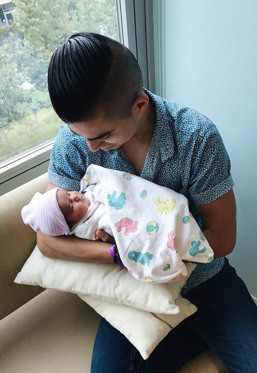 gioserna_'s tweet photo. Baby El 😍😍 #tiogio https://t.co/PON5iAdI8i