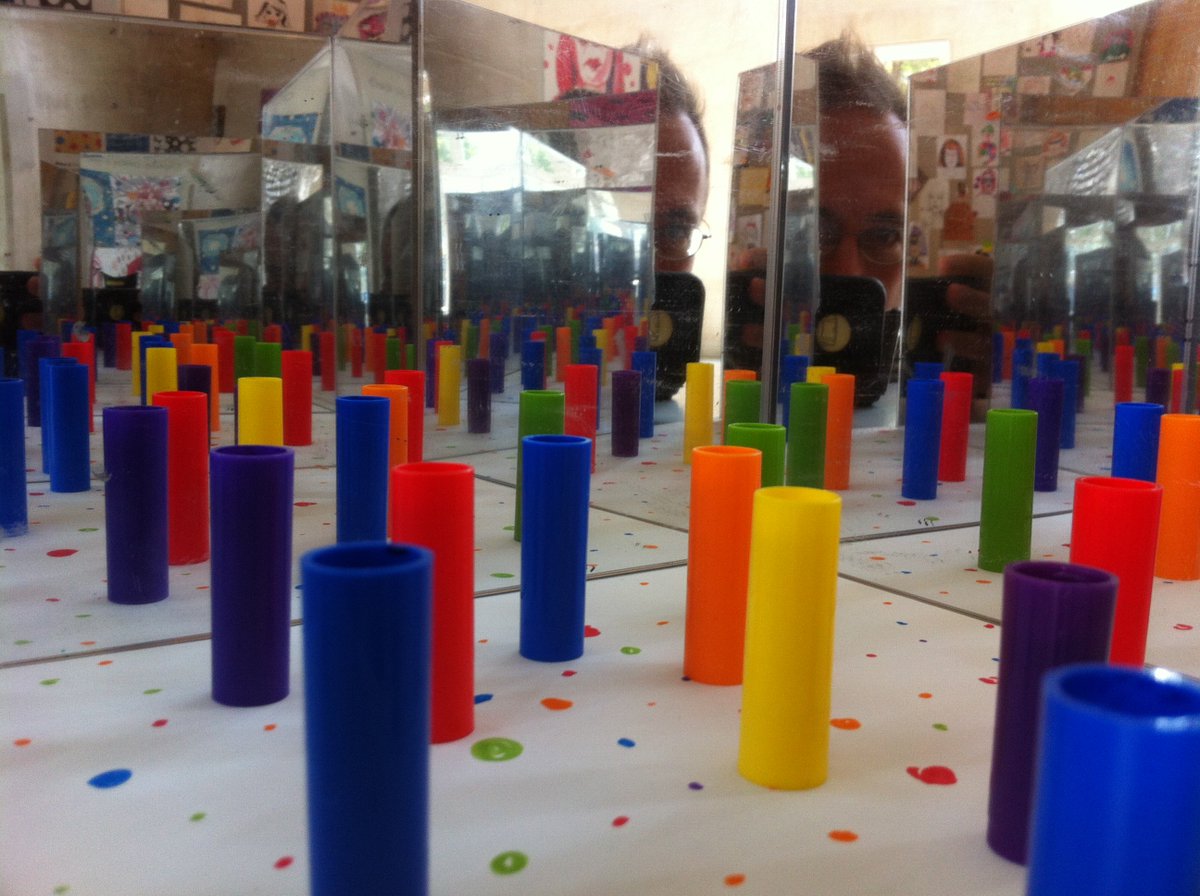 JacksonTegu's tweet photo. 2nd try to view #InfinityMirrors at @iheartSAM today, arrived at 7:45am but they sold out b4 we got tix.
Then we got crafty…
#LittleInfinity https://t.co/hnef50qW30