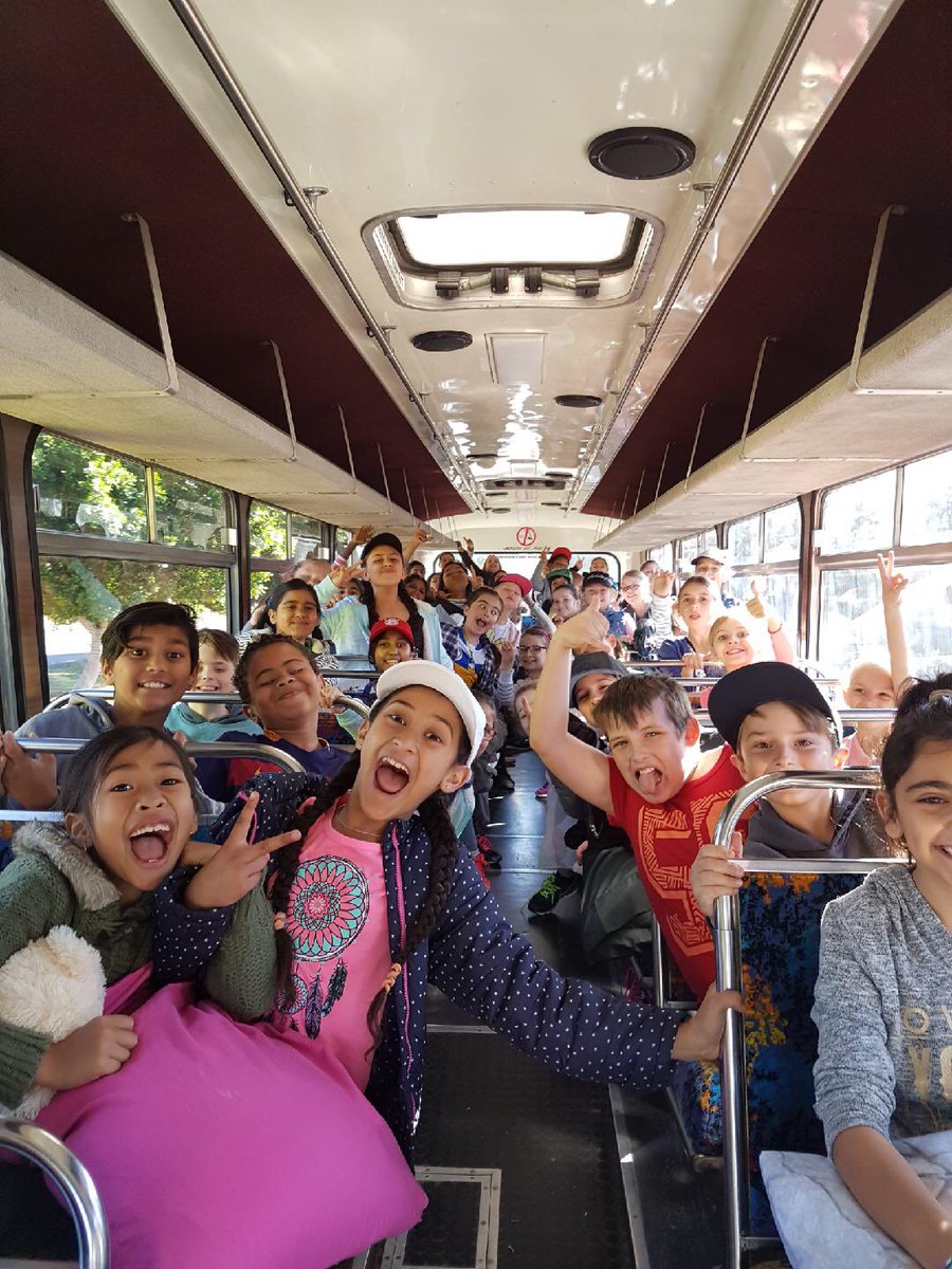 kylie_lyneham's tweet photo. Excited Stg2 campers bound for Teen Ranch. @new71k @SackvilleStPS @michellemurhan https://t.co/r1ezJIadQB