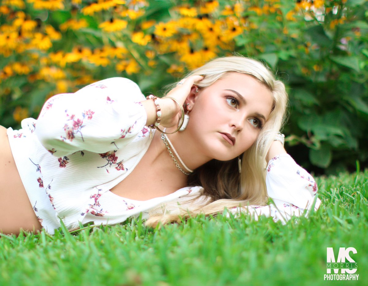 MSMorrisphotos's tweet photo. Summer looks good on this girl 😍mua💋@laken_babeee https://t.co/HgS7RYXXvB