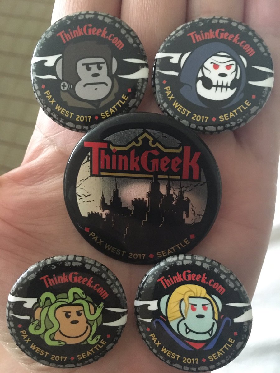 R00TInterface's tweet photo. Thanks for another great PAX, @thinkgeek ! #ThinkGeekPAX https://t.co/aWU6zy3ytS