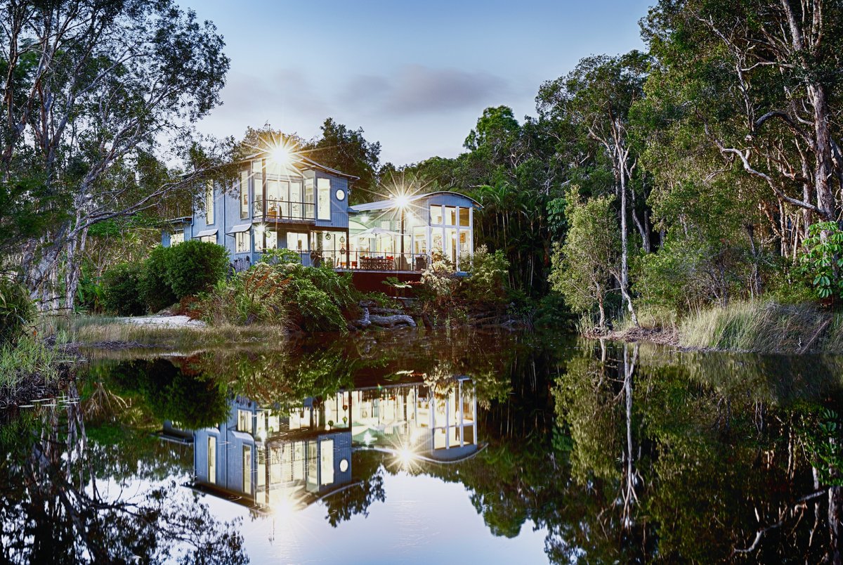 ArtyGlen's tweet photo. #Sydney  #Melbourne cold -Noosa SPRING is here -buy my 4b/r 5acres house &amp; share with friends #Noosa North Shore 
https://t.co/tMDeUcTN1s https://t.co/t5c0SHIvTz