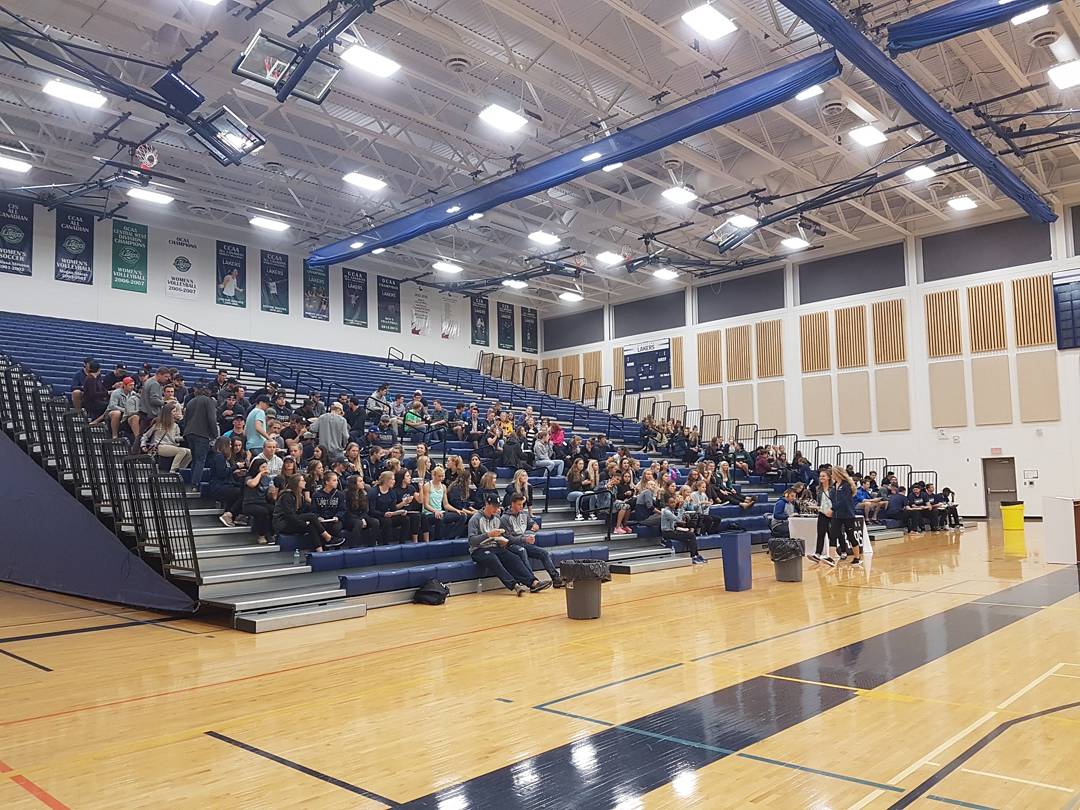 KatieHssm's tweet photo. Great time for all athletes at the @nulakers welcome back BBQ. #golakers https://t.co/Y58peVGsfu