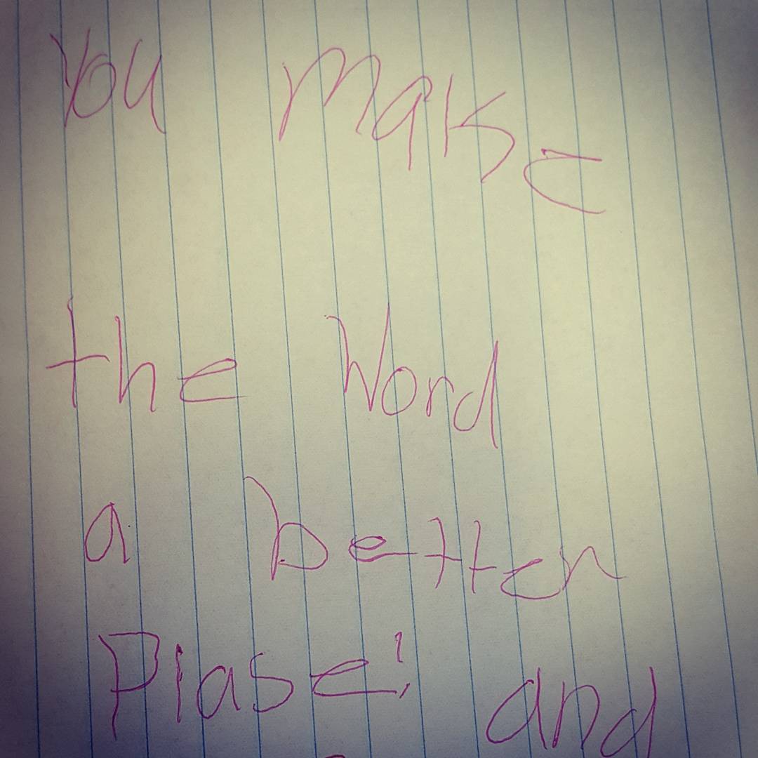 LeahMaconochie's tweet photo. First love note of the year! #teacherloves #lovenotes #2ndgrade #pineapples #unionrxi https://t.co/2fGakoy5nQ