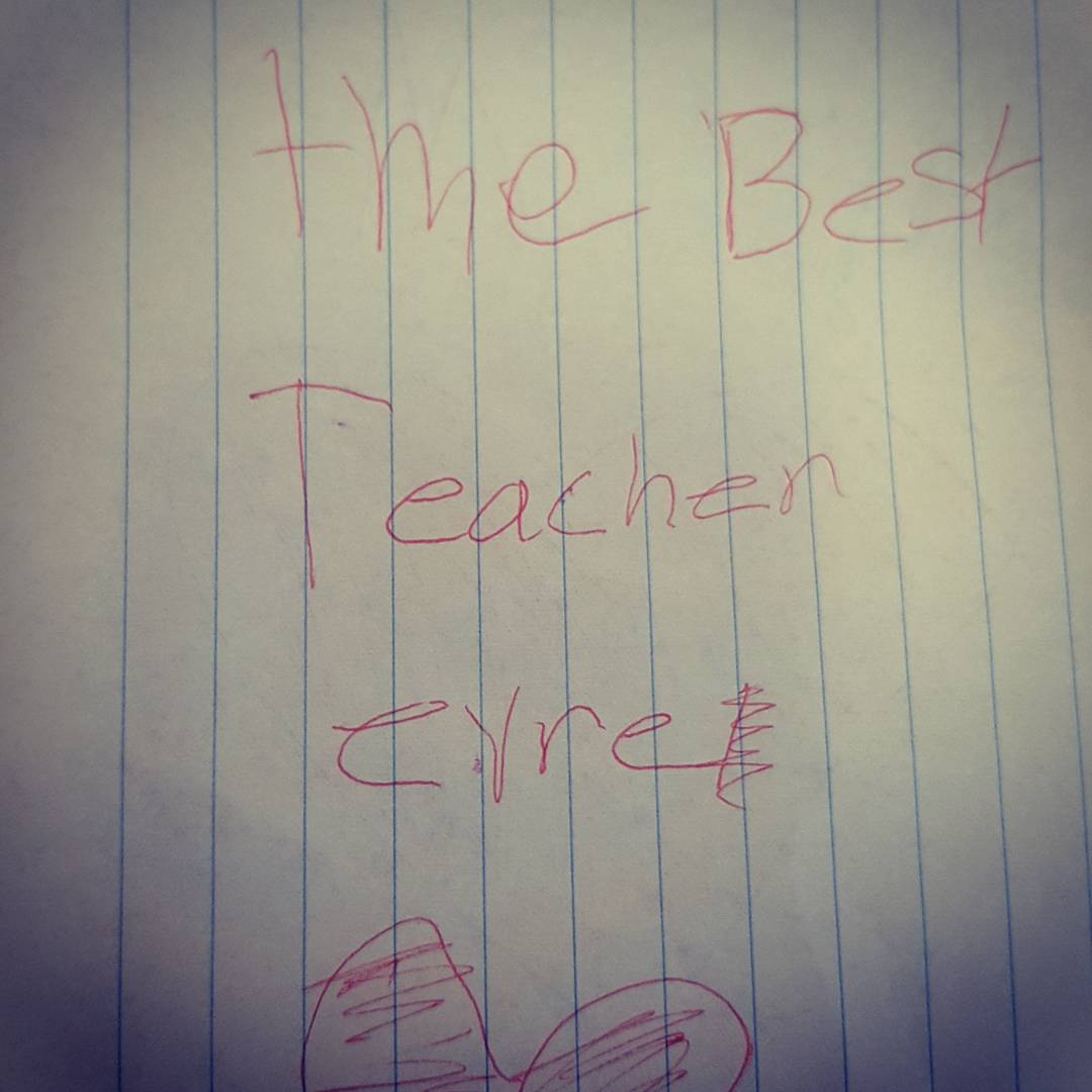 LeahMaconochie's tweet photo. First love note of the year! #teacherloves #lovenotes #2ndgrade #pineapples #unionrxi https://t.co/2fGakoy5nQ