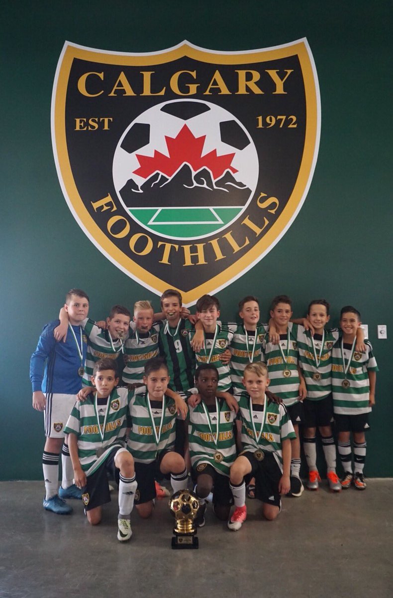 FoothillsSoccer's tweet photo. U11 Boys: Foothills winning against a strong @calgary_rangers team. Great game guys 👍 https://t.co/vjZPNB3BeG