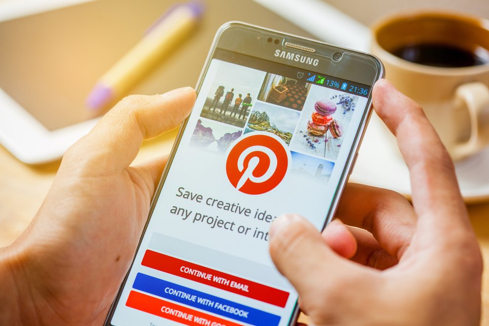 SoaresHellen's tweet image. O mais difícil é o #Pinterest  para atingir a pontuação rsrs
Vamos investir no Pinterest pessoal 😉
Eu Sigo e dou Repin também. #BetaQuerLab