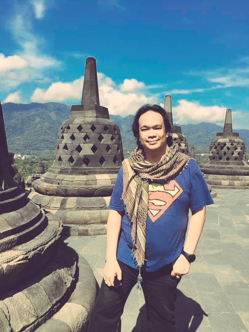 Candi Borobudur mau dikepung FPI? Ente gak tahu ada Superman berkalung surban yg jagain Borobudur hehhehe