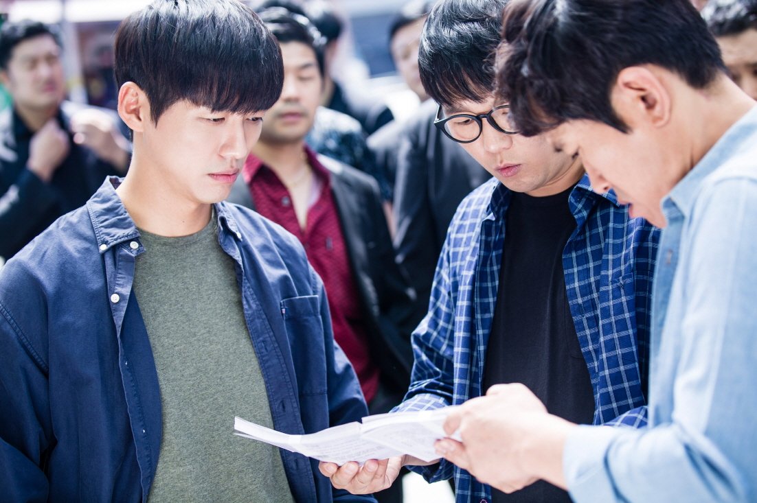 DI790-xVAAA0I7M.jpg:large