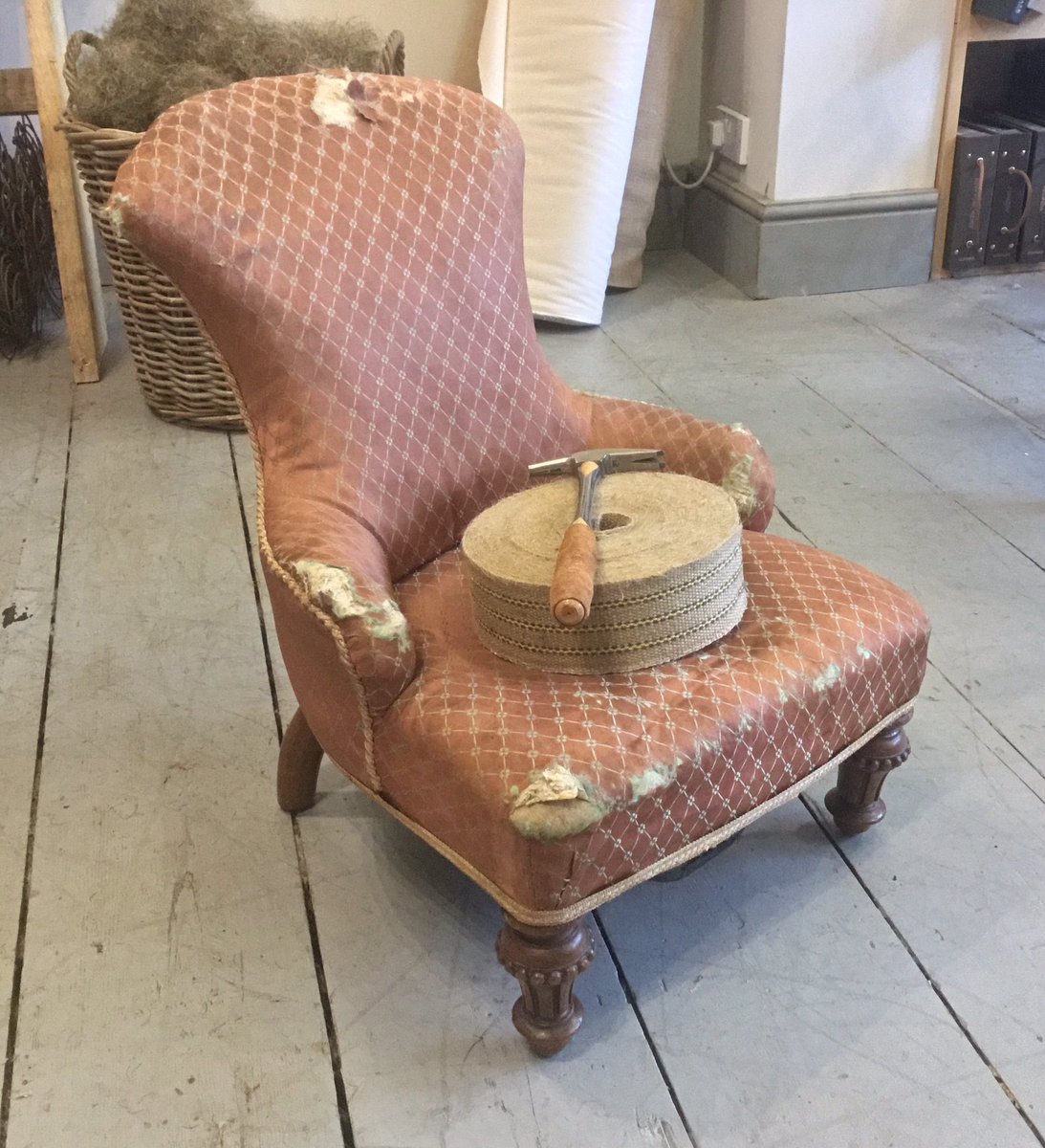 Tozerchairs's tweet photo. Got to be the cutest child's iron back chair #tunbridgewells #upholstery #traditional #antque #skill #craft https://t.co/pz9o0dZiZU