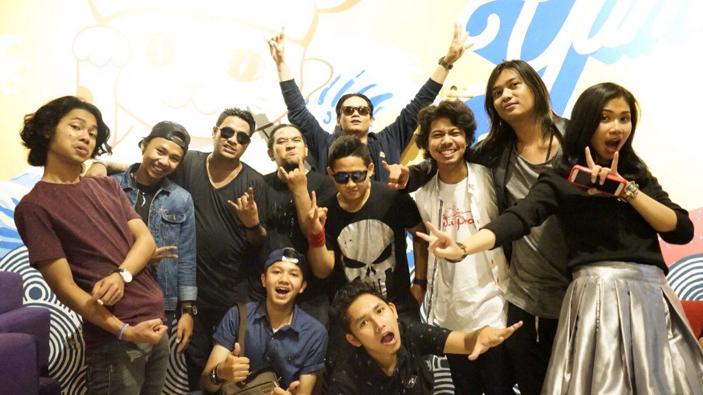 SWAproject's tweet photo. @KobeTheBand @SSS_management https://t.co/vI4pGBshr2