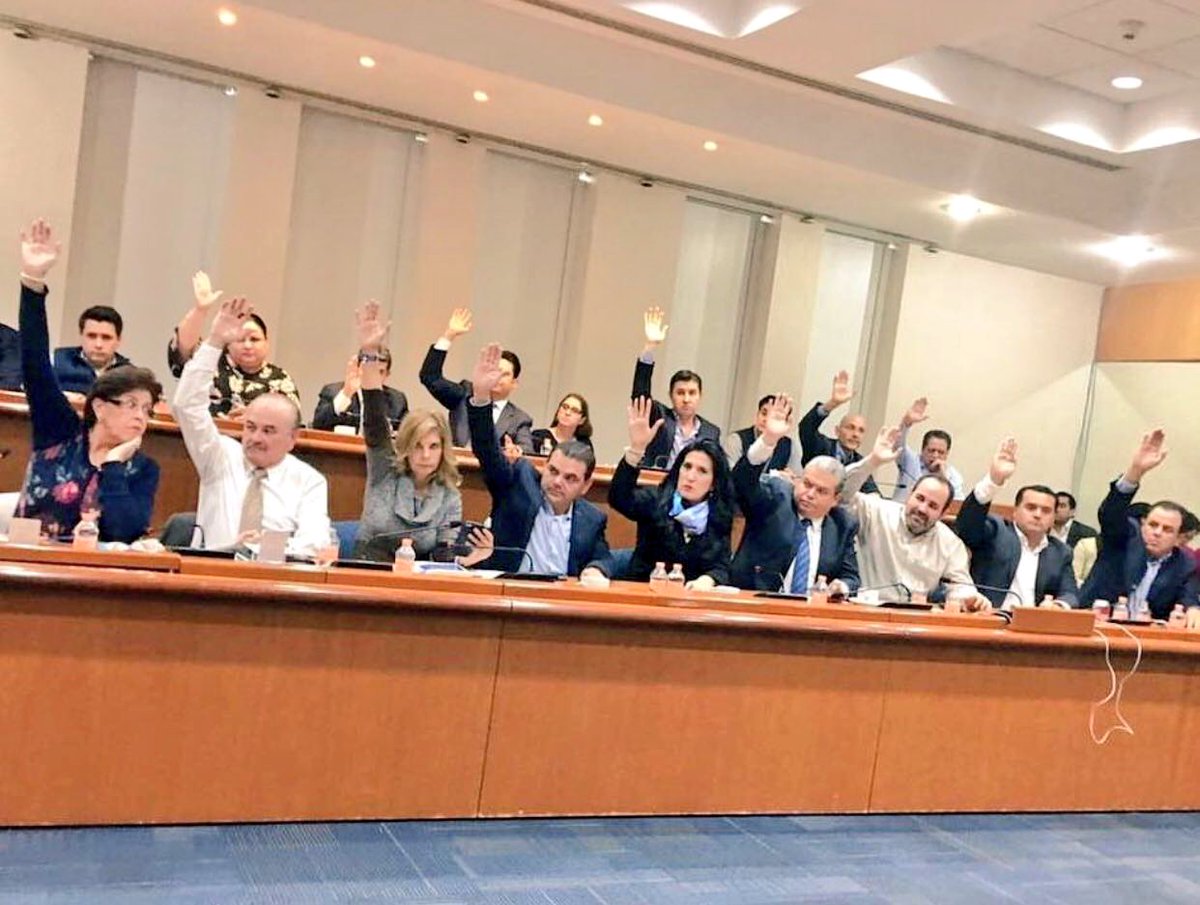 gueronieves's tweet photo. El Frente Amplio VA!!!!
#PAN
#Movimiento Ciudadano
#PRD 
MAS Sociedad Civil,Cámaras Empresariales,Académicos y Muchos Más 
Va por 🇲🇽 https://t.co/V9O10tLTJW