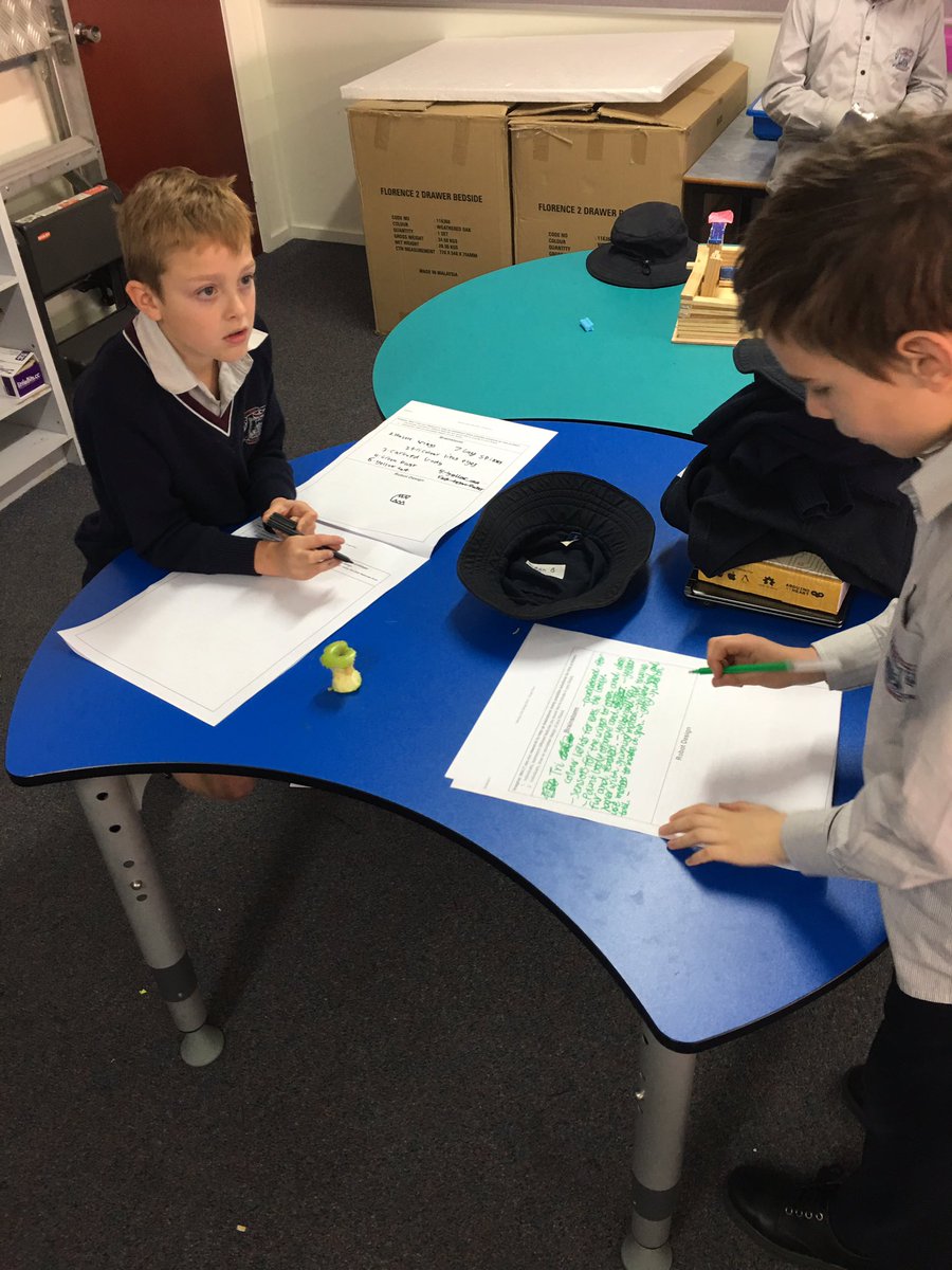 Makerspace_SPA's tweet photo. Designing robots with our Grade Preps in mind. #hummingbirdduo will be the #arduino we code to make our robots interactive. https://t.co/A8JOvMK7Wr