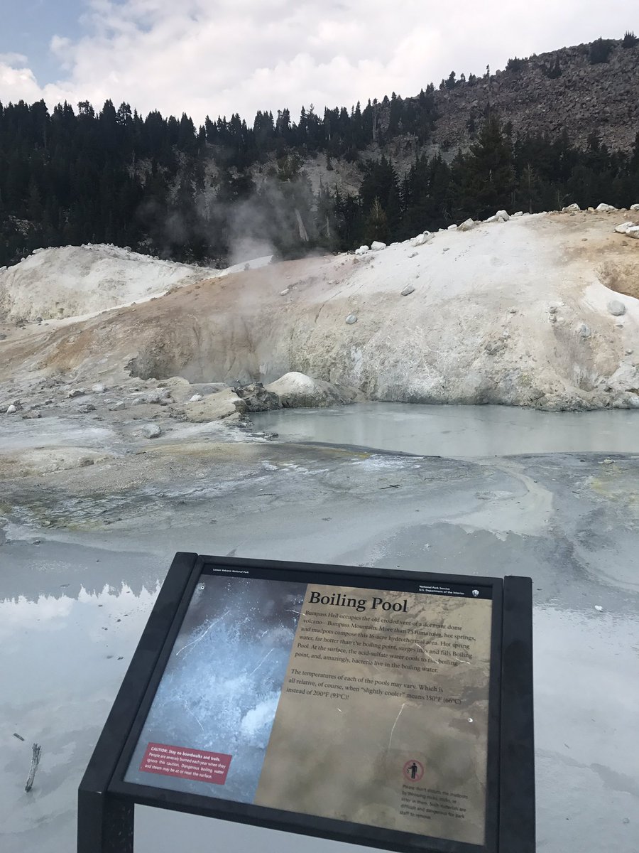 ambrisssyravong's tweet photo. Feeling so thankful we live in this beautiful state. #California #norcal #burneyfalls #bumpasshell #livingfortheweekend https://t.co/gmcUdQDm5P