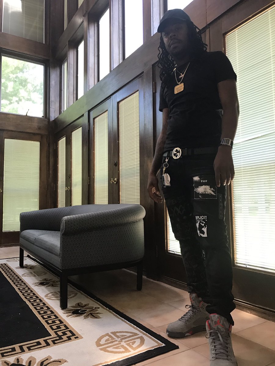 GooGlizzy's tweet photo. https://t.co/WDsfy1YAc1