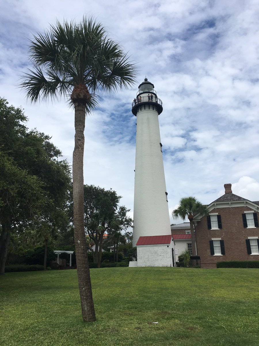 McKenzieFulle12's tweet photo. I had such a great Labor Day weekend in St. Simons. #labordayweekend2017 https://t.co/U73fSNxFhm