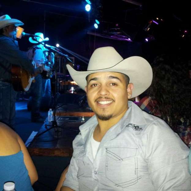 Sams1stDaughter's tweet photo. Alonso Guillen was a #Dreamer. Alonso drowned trying to save victims of Harvey. 
@realDonaldTrump wants to deport #Dreamers like Alonso. RIP https://t.co/zsn3chDxuB