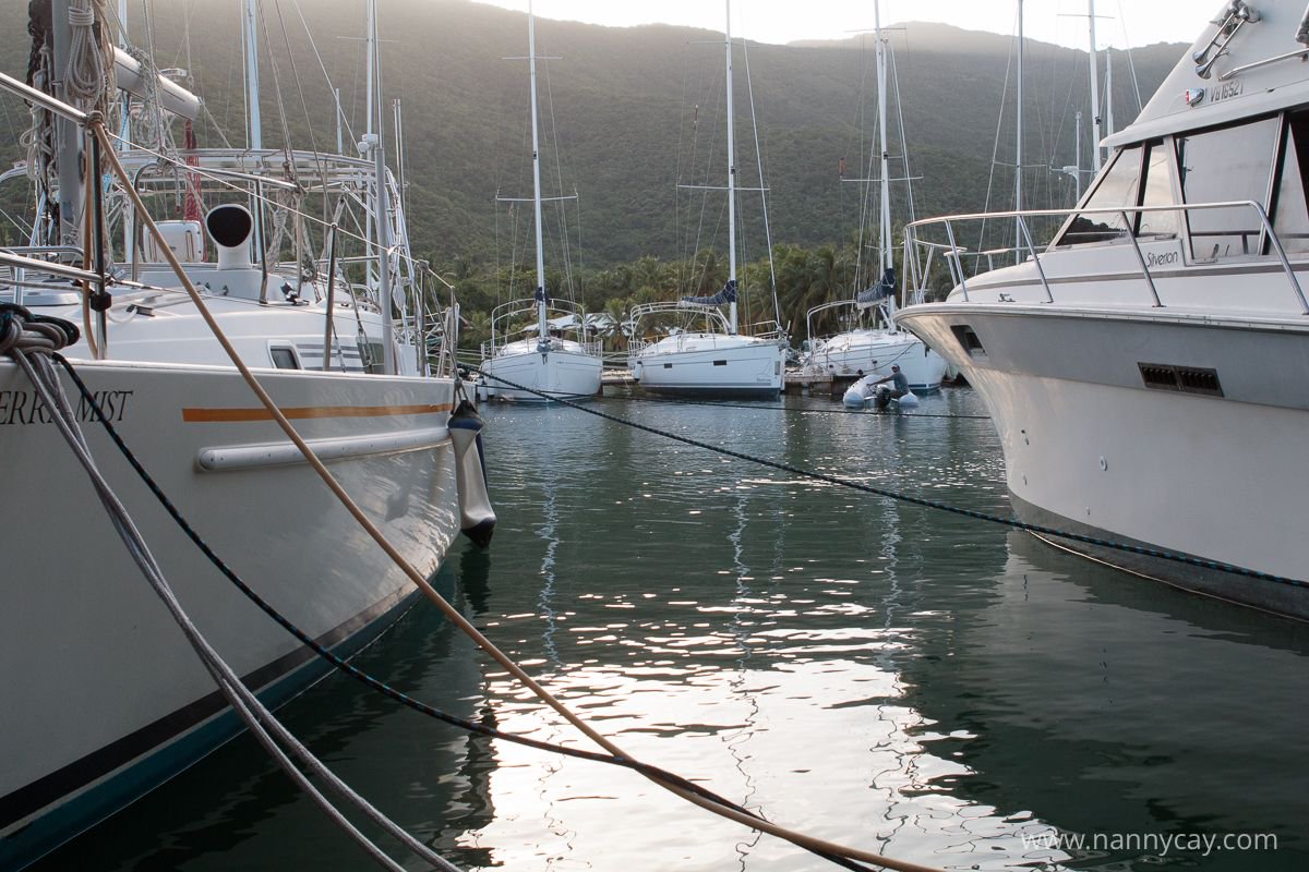nannycay's tweet photo. As #Irma approaches, docks have been busy

#BVI #Irma https://t.co/5Jt5cJsfI4