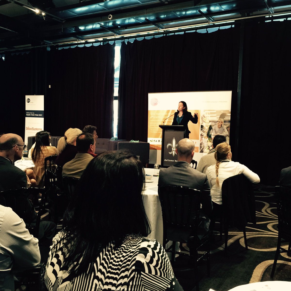 DavidJ_Burns7's tweet photo. @GS1SCW2017 overview from @FoodbankAus 175k meals per week to hungry families doing it tough - wow #hunger #foodinsecurity #foodwaste https://t.co/JEUQKpxykK