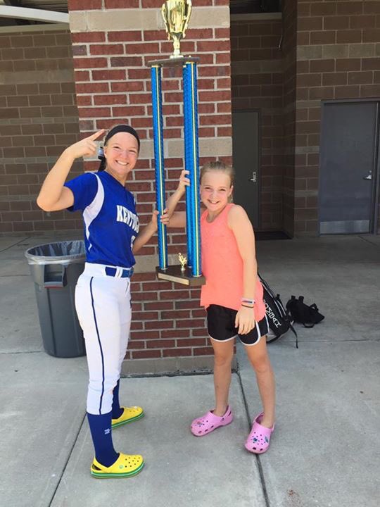 sarahjhallock9's tweet photo. Goin back for round 2 baby 👊🏻 #bigorangeshowcase #champs https://t.co/9SHCbC2hLE