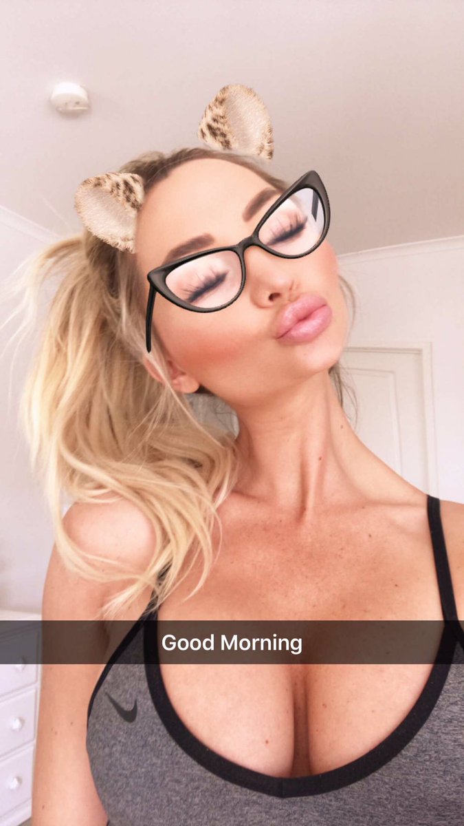 DoltForState's tweet photo. Good Morning! 🔥🔥🔥

👻Snapchat: @DoItForState_HQ 

#DoItForState #DIFS #StateSnaps #DoIt4State #College #Snapchat #Party #SexySelfie #cleavage https://t.co/rZtBO16bLM