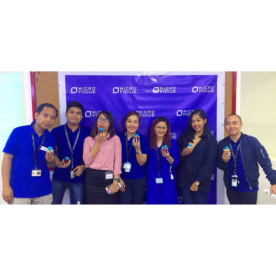 garenaguinaldox's tweet photo. PH Celebrating 1st day as new beginning. 🎢 #Microfocus #OwnTheNew #HPESoftware @ Micro Focus https://t.co/gKNxn3so5H https://t.co/RCGi0ty6lx