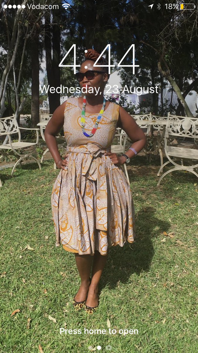 SamantotaP's tweet photo. Over the cause of the week last week... At exactly 4:44, glanced at my phone.. and it was to be 4:44!@TIDALHiFi https://t.co/Pp1YdvXWbB
