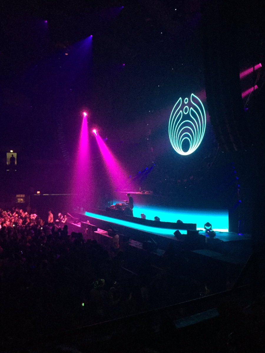 AlexLay12's tweet image. Never forget 💻🔊 #Basscenter