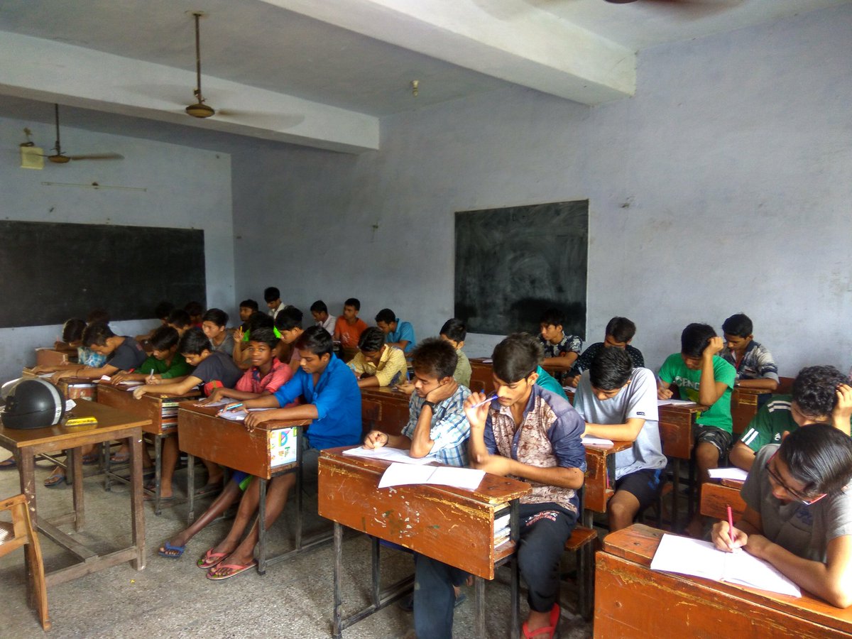 Pawan4sewa's tweet photo. #BackToDay1 #ScienceFromTrash #SewaDham #GopalDhamDestituteHome #DonateEducation
#LetsBuildDreams
Come forward and donate your knowledge. https://t.co/xhApIaaQAP