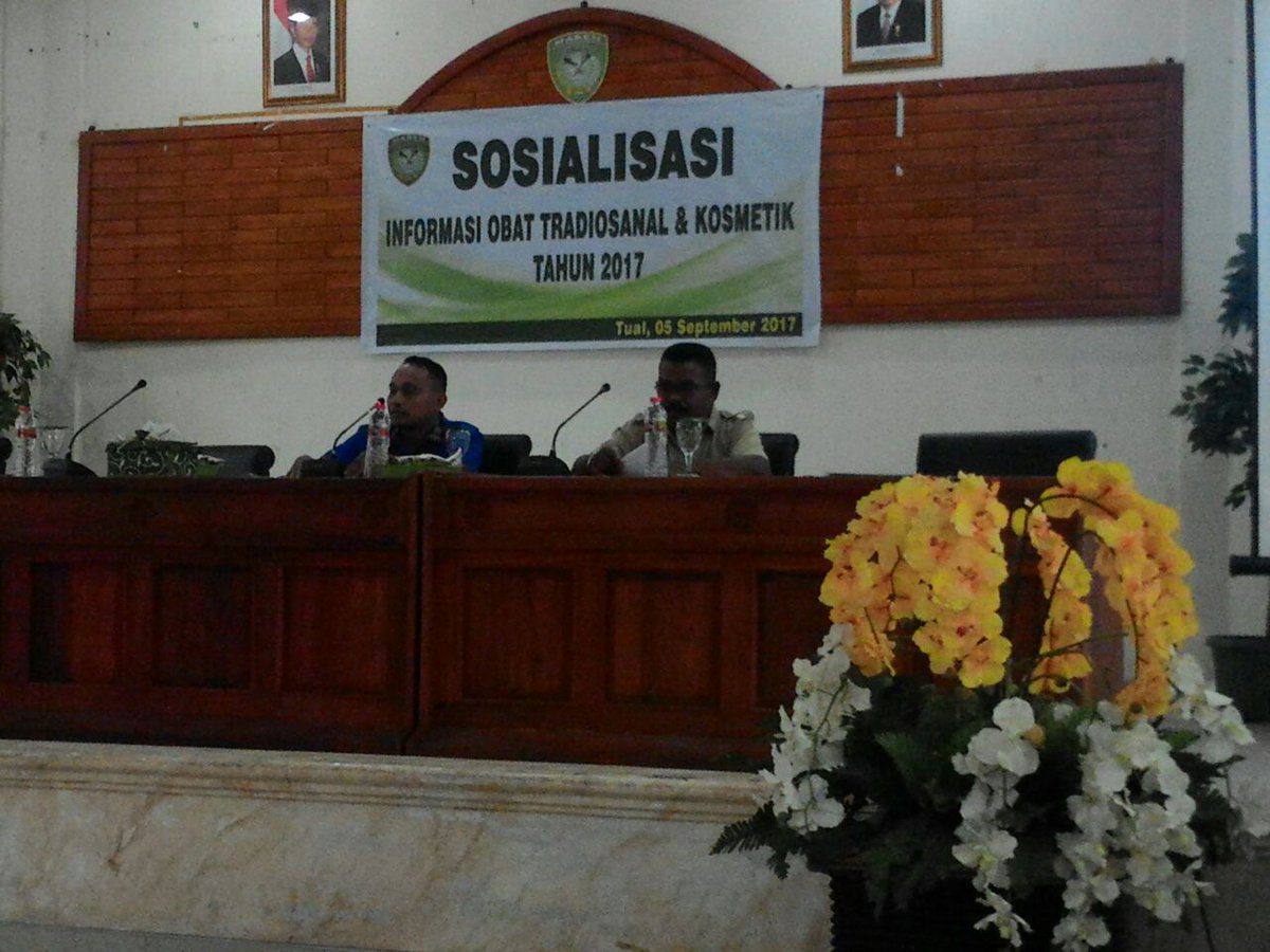 BPOMAmbon's tweet photo. Sosialisasi Produk Obat Tradisional dan Pangan utk Tim PKK, Organisasi Wanita dan Pemuda di Kota Tual https://t.co/yPxfQ8CGj3