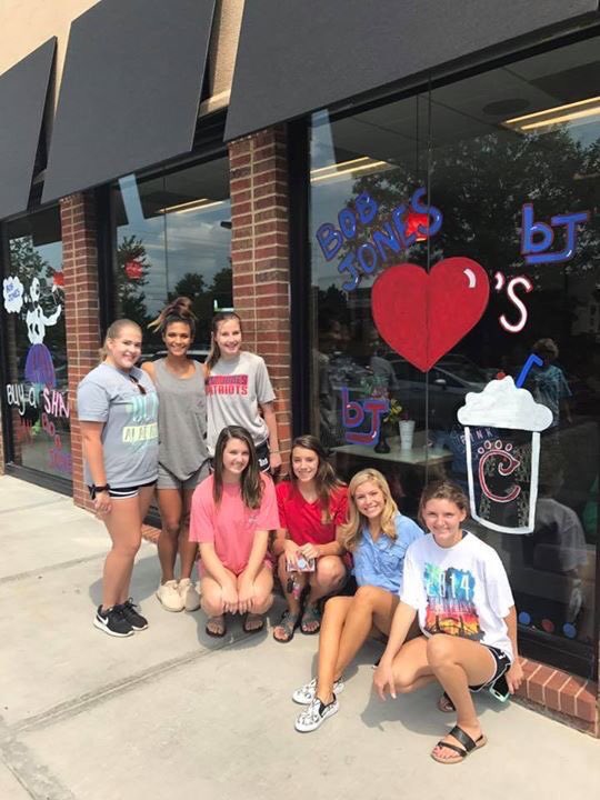 BobJonesCheer's tweet photo. THIS WEEK buy a milkshake at chick fil a and say you're supporting BOB JONES so we can win the milkshake competition against JC! ❤️💙 #bjp https://t.co/MpUujnsPWL